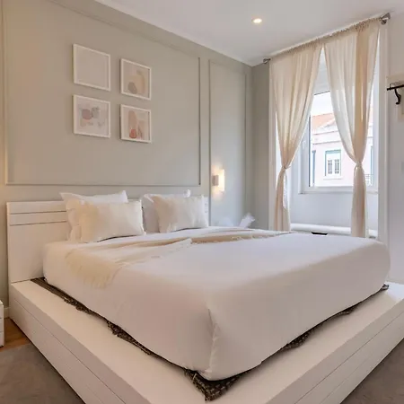 Campo De Ourique Charm By Lovelystay Daire *